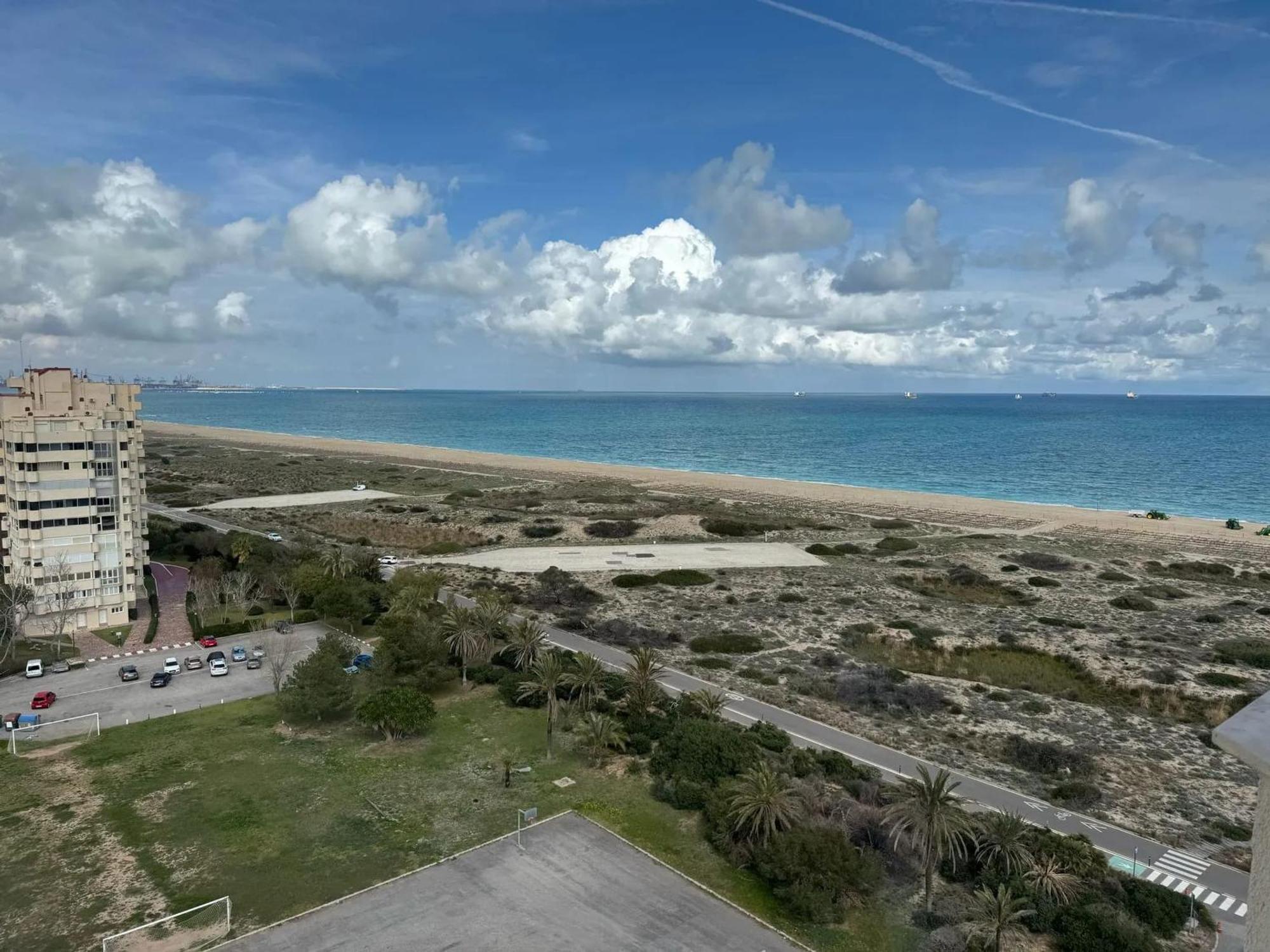 Spacious Apartment In Valencia With Sea View - 160 Sqm Exterior photo